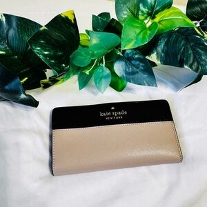Kate Spade Black and Tan Slim Wallet